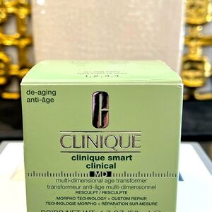Clinique Smart Clinical MD multidimensional age transformer